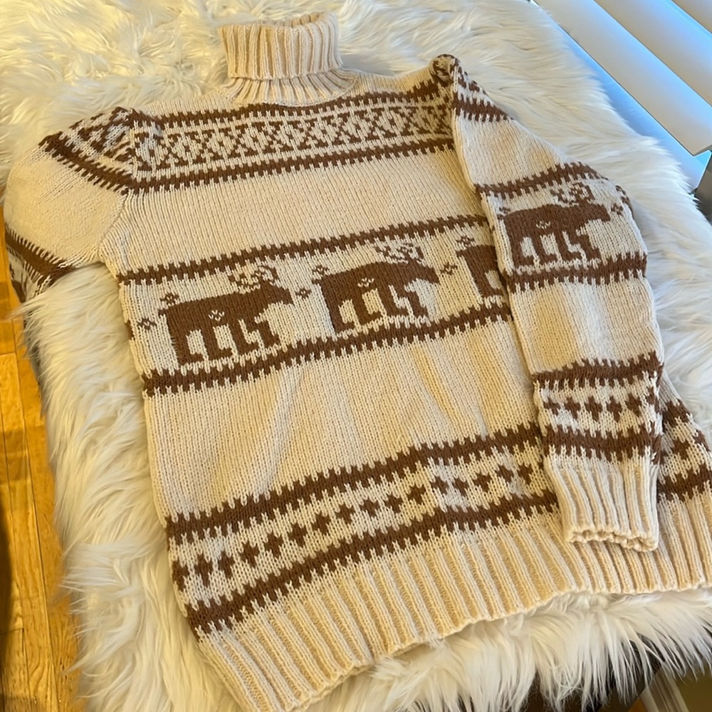 UGLY CHRISTMAS SWEATER (Turtle Neck) off white/ cream and light brown